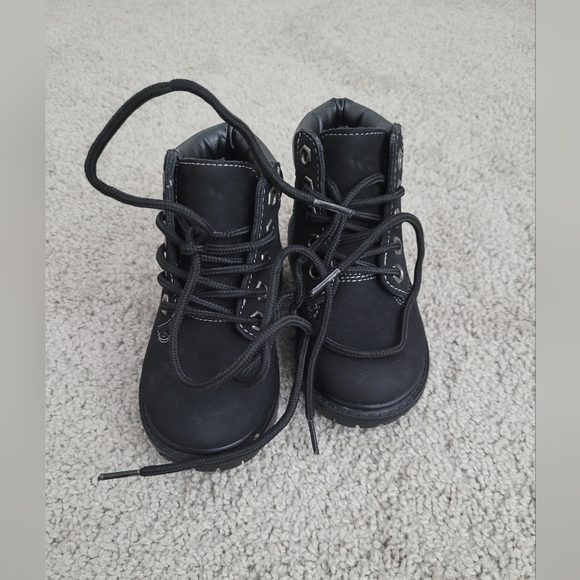 Trail Guide Boots 6M Infant - Picture 2 of 4